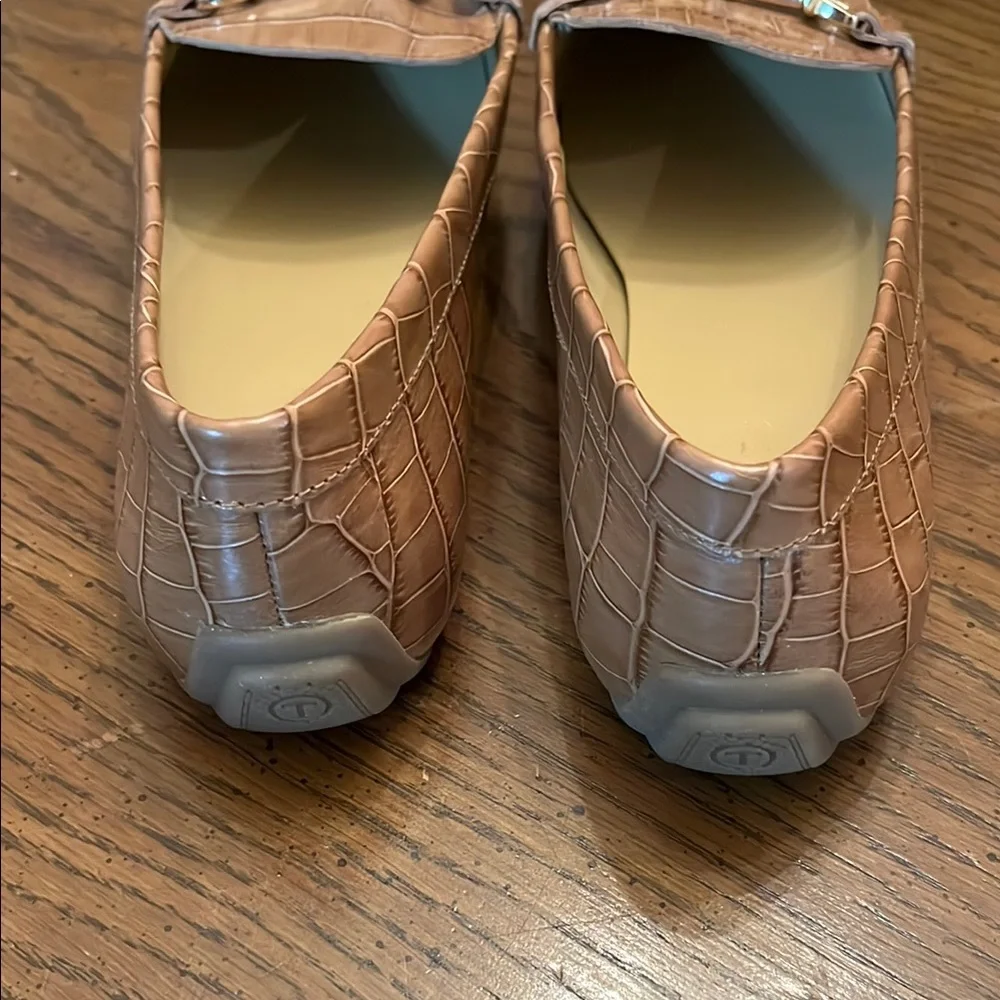 Talbots Tan Loafers for Women‎